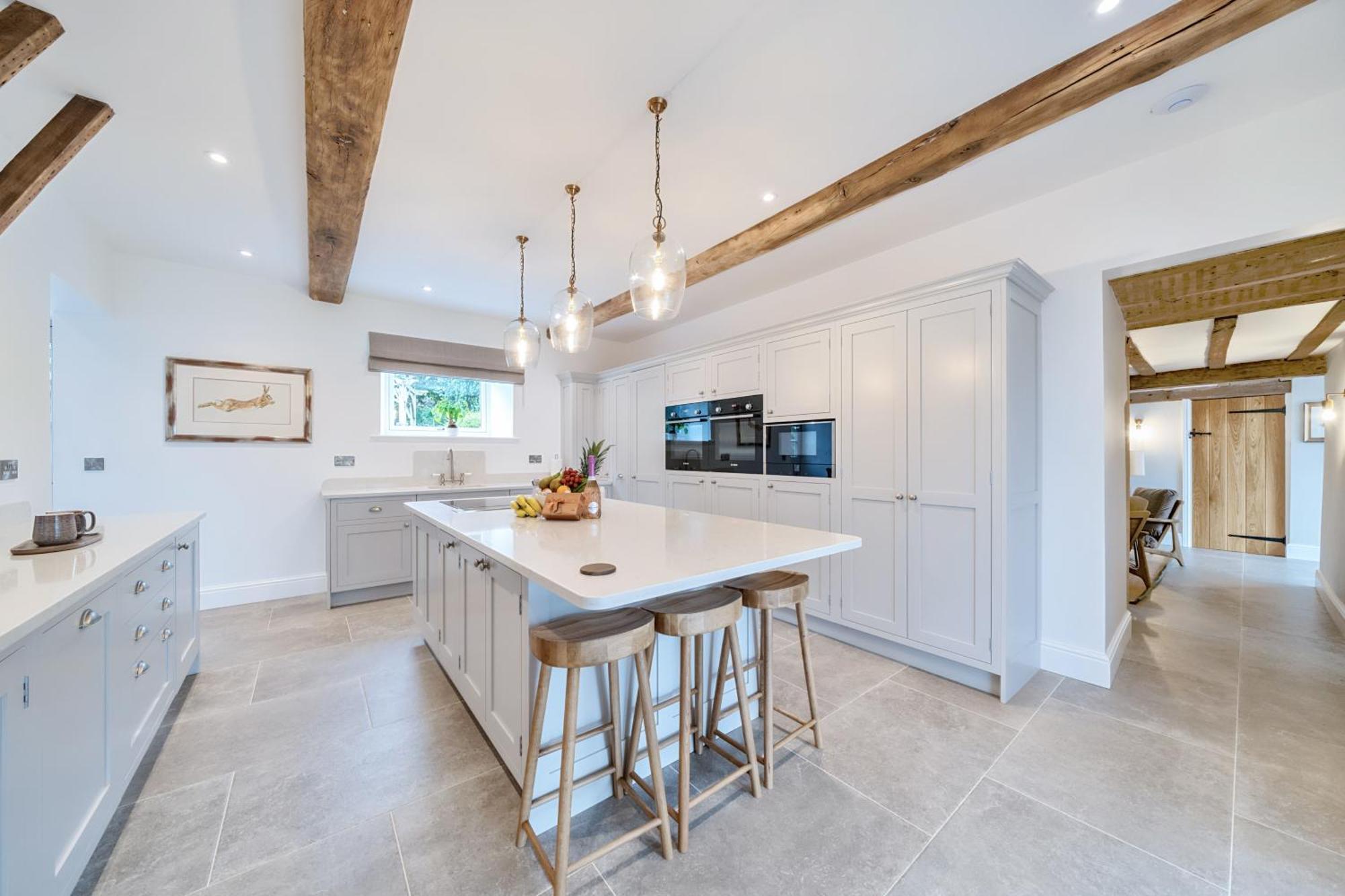Brand New Listing Wellcroft Farm *
