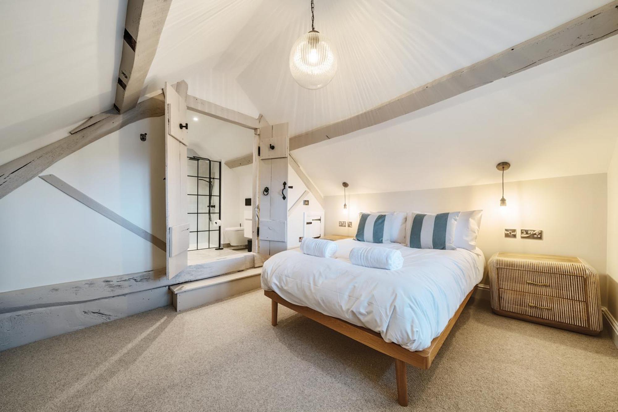 Brand New Listing Wellcroft Farm *